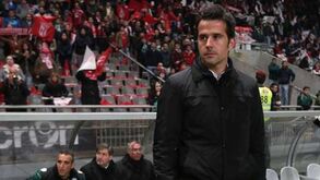 Marco Silva sopra na direção de Paulo Bento