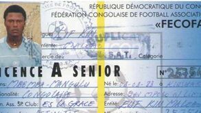 Mbemba, o jogador com 4 idades