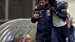 Jackson Martínez lesiona-se e deixa portistas em alarme