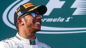 GP da Austrália: Hamilton abre temporada com triunfo