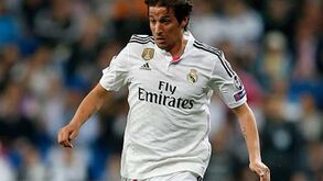 Gastroenterite afasta Coentrão dos convocados