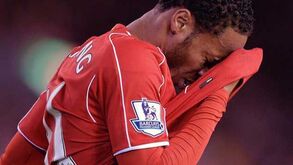 Sterling anda a 
