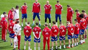 Bayern Munique cumpre minuto de silêncio