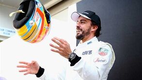 Fernando Alonso recebe luz verde da FIA para correr na Malásia
