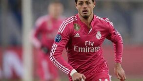 Chicharito atravessa "situação frustante" em Espanha