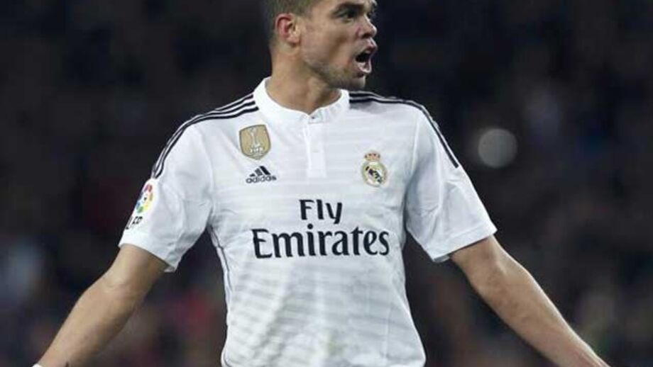 Pepe: «Escudo de campeão obriga-nos a lutar»