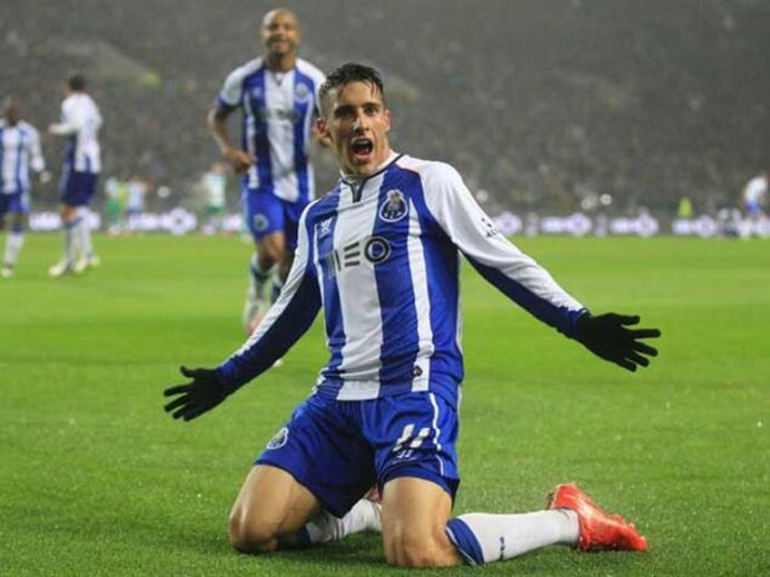 Tello em destaque na imprensa espanhola