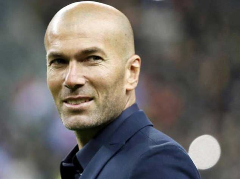 Zidane vai esperar mais um ano para dar o salto 