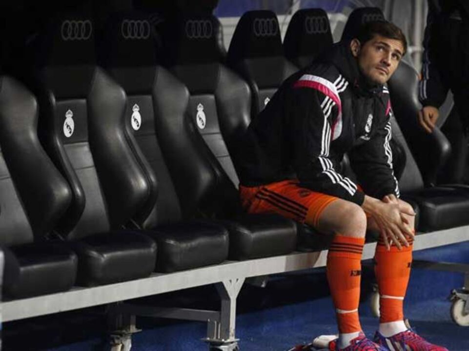 Casillas fica no banco no próximo jogo no Bernabéu