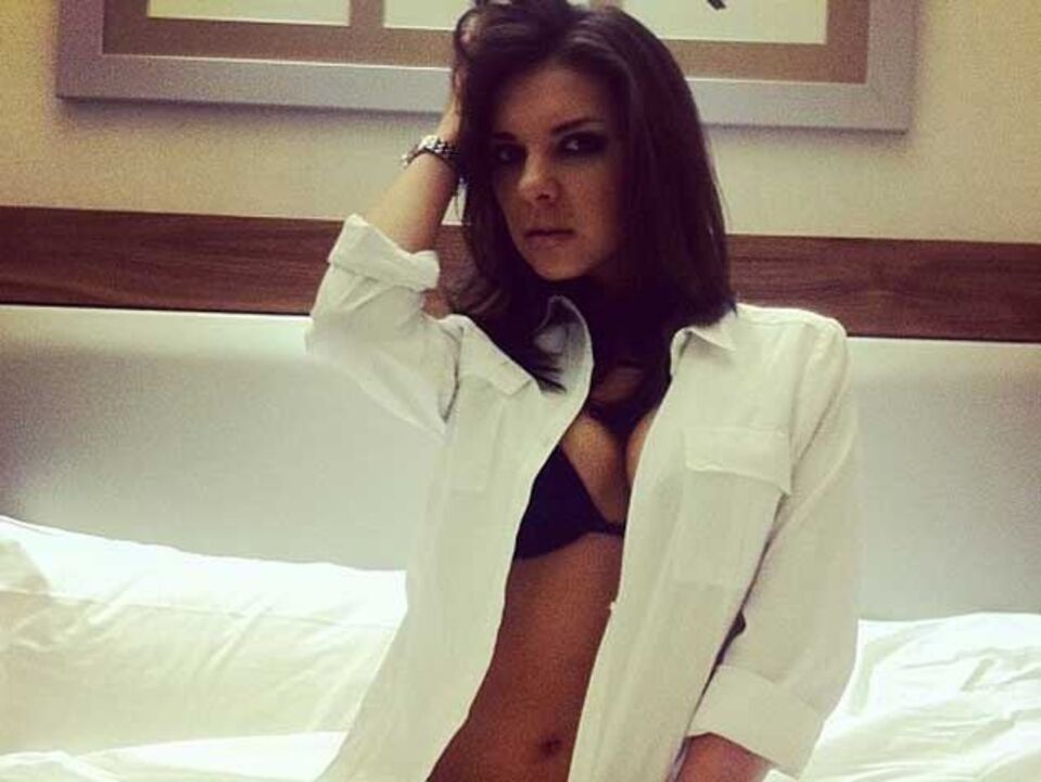 Atriz porno faz proposta indecente