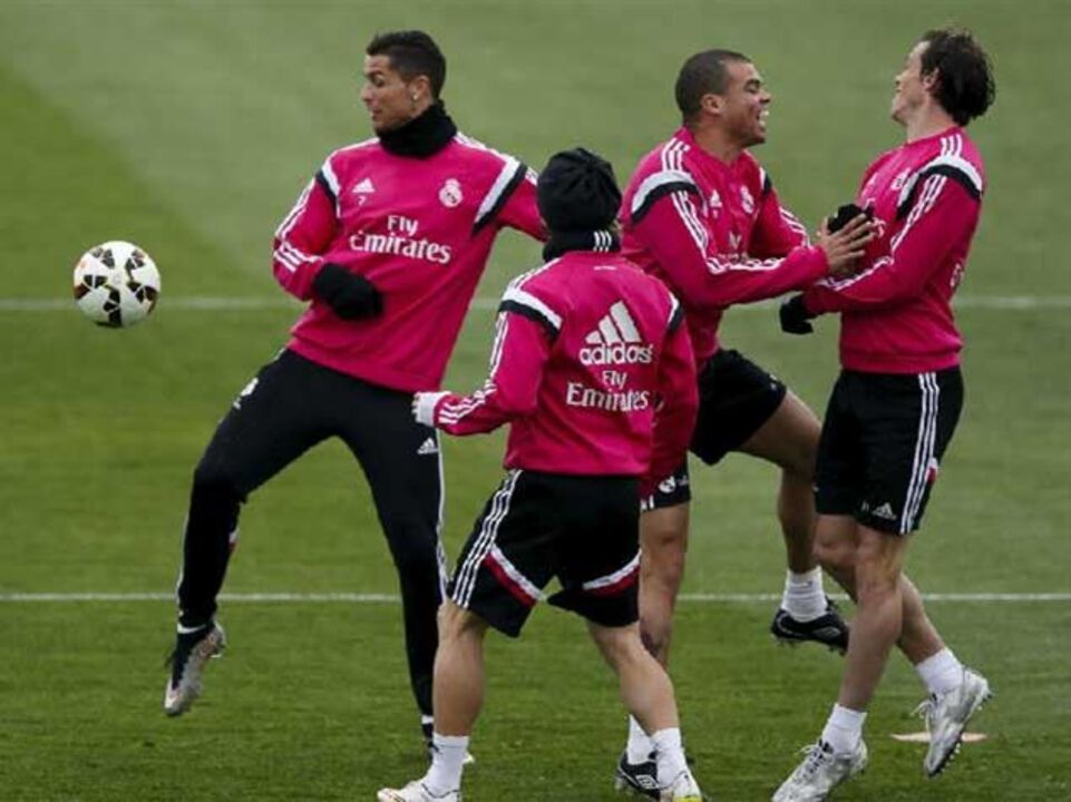 Pepe sem limitações no treino