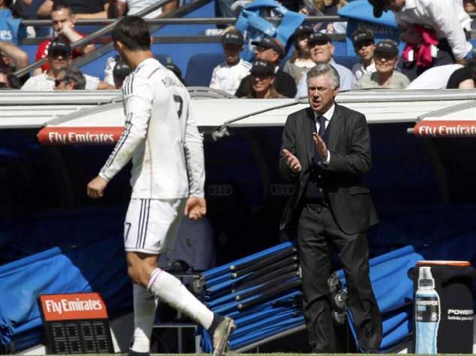 Ancelotti: «Ronaldo tem é de falar dentro de campo»
