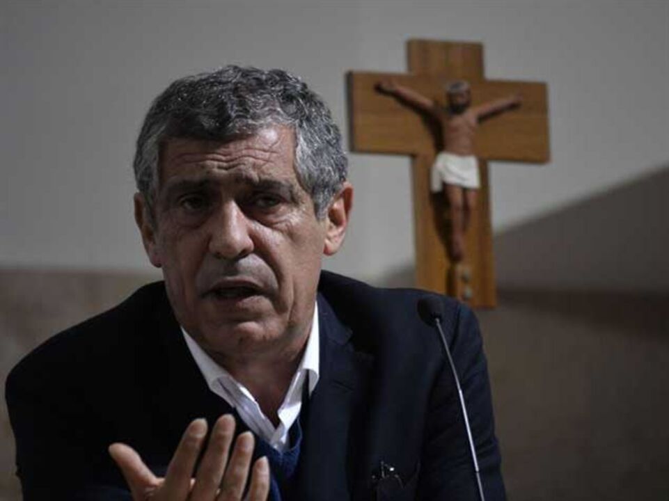 Fernando Santos: «Ter fé ajudou-me a crescer»