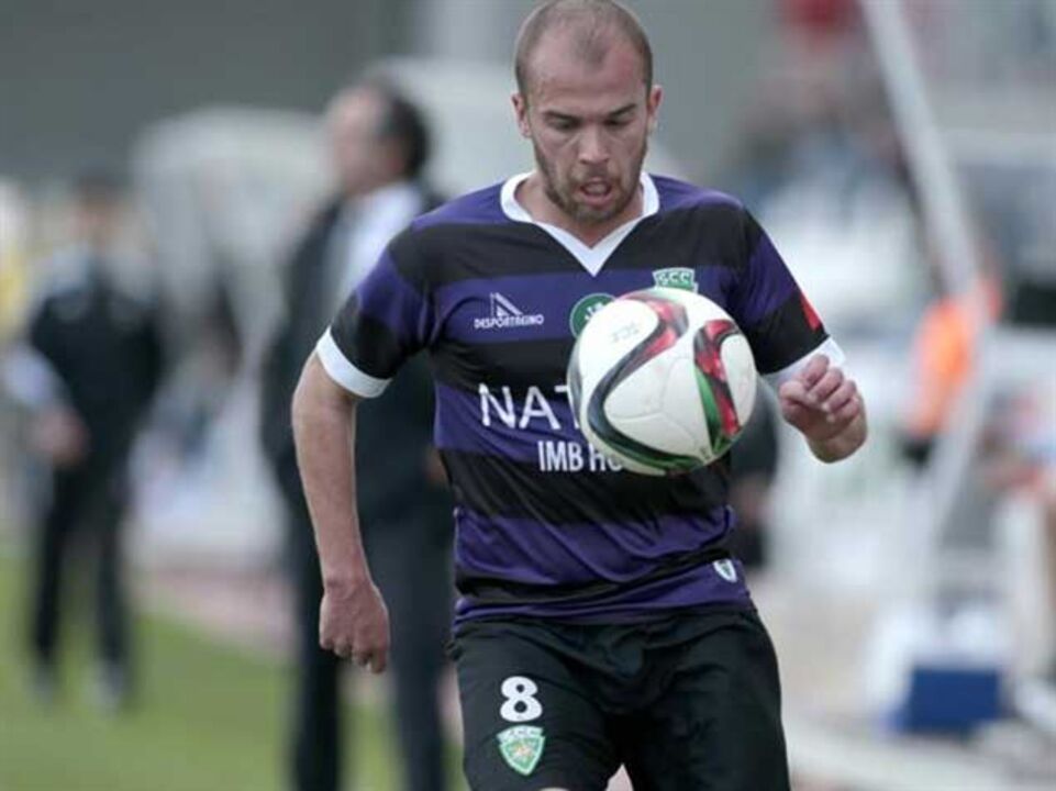 Sp. Covilhã-Oliveirense, 4-1: Goleada impiedosa dos caseiros