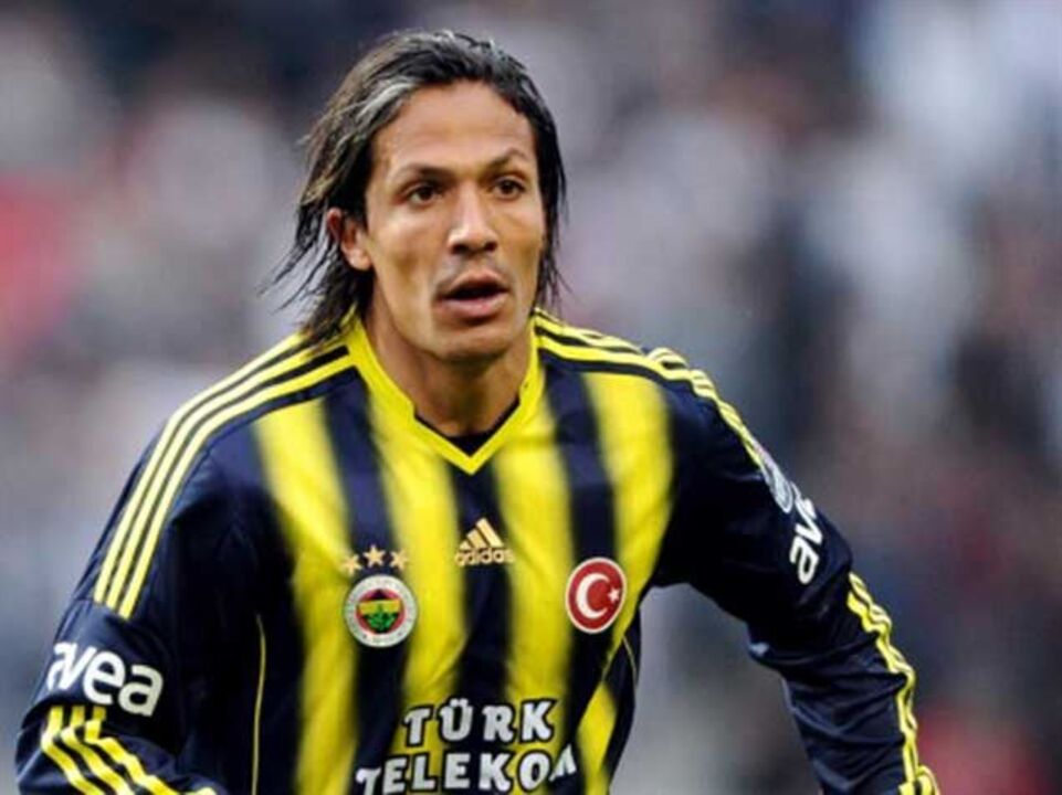 Turquia: Duelo de portugueses acaba com vitória do Fenerbahçe