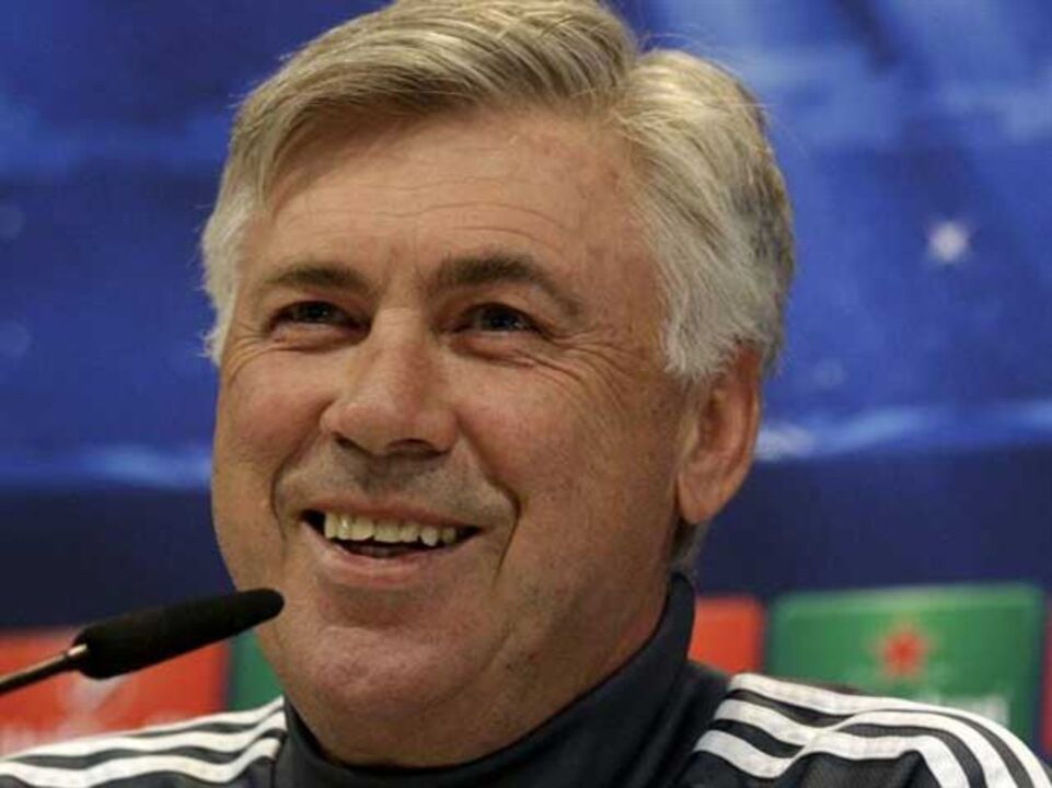 Ancelotti: «Ninguém tem pressa de marcar»