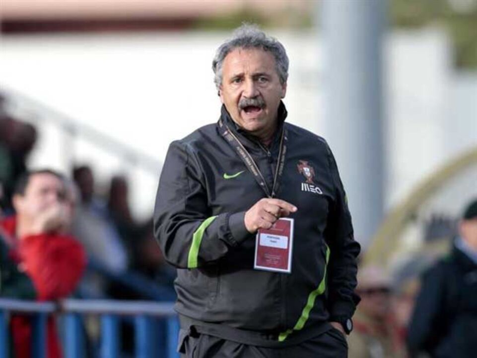 Benfica e FC Porto em maioria na convocatória 