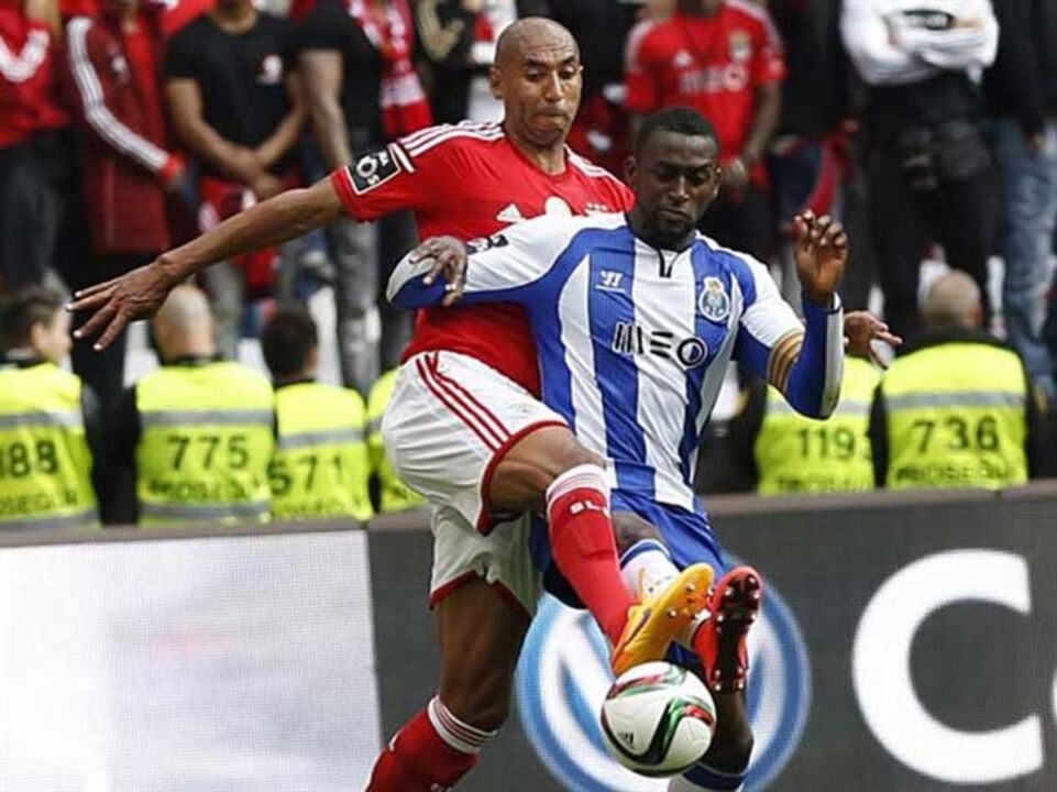 Luisão: «329 jogos como capitão desse clube imenso»