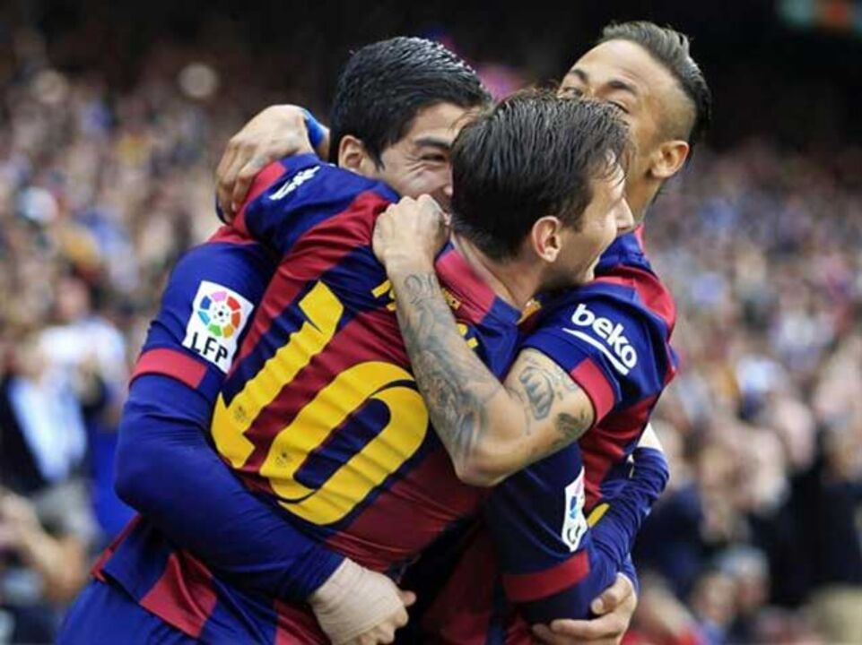 Trio Messi-Suárez-Neymar supera barreira dos 100 golos