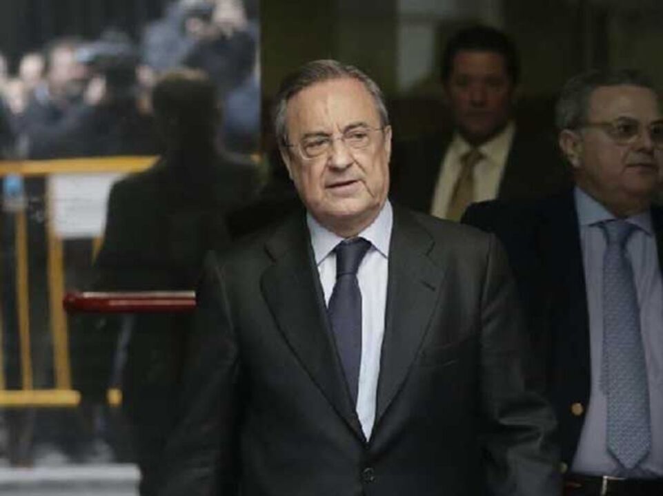 Federação espanhola nega irregularidades na inscrição de jogadores