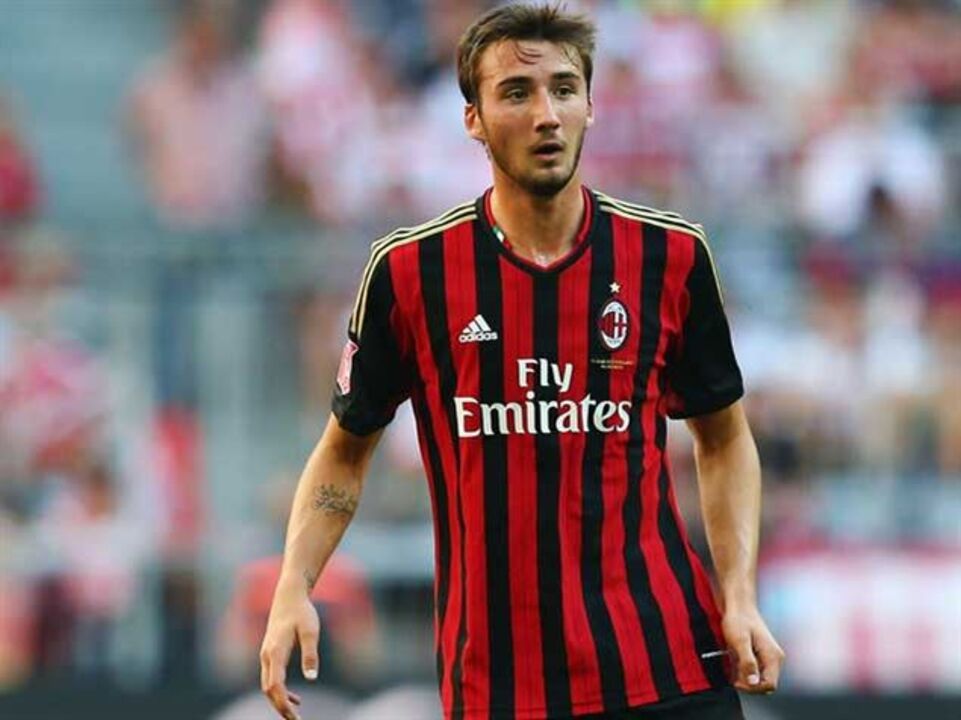 Cristante do Milan até ao Benfica