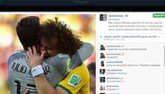 Júlio César felicita "amigo irmão" David Luiz