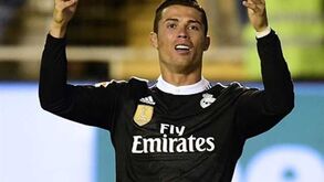 Árbitro mostrou amarelo a Ronaldo por isto