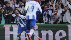 Quaresma e Jackson na equipa ideal da semana da Liga dos Campeões