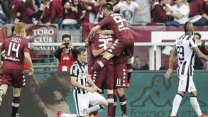 Torino vence dérbi com a Juventus