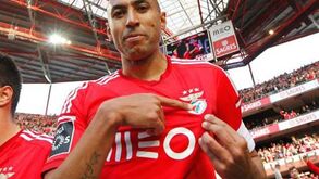 Luisão torna-se o jogador que mais vezes capitaneou a equipa