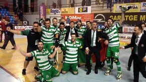 Bruno de Carvalho festejou Taça CERS com os jogadores