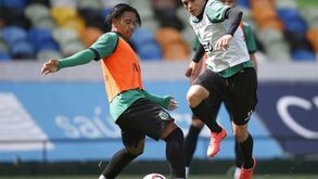 Jonathan Silva perdeu espaço