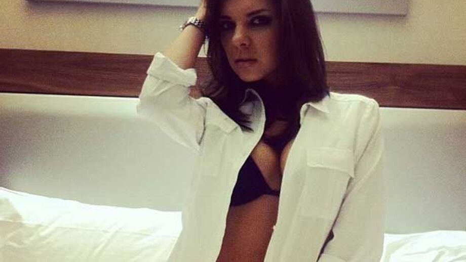Atriz porno faz proposta indecente