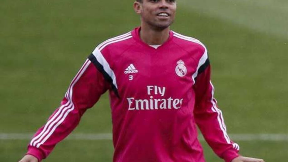 Pepe regressa aos convocados