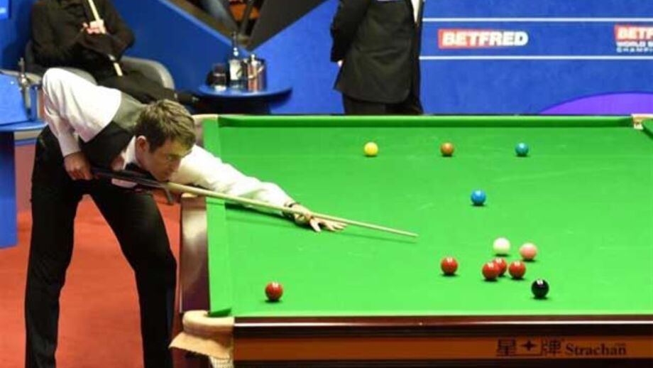 Snooker: Ronnie O'Sullivan joga Mundial... de meias