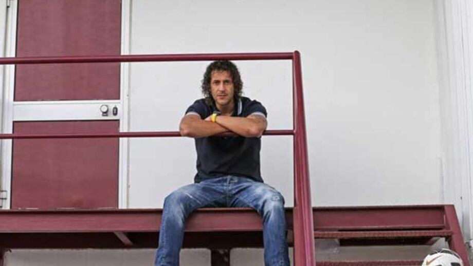 Iranianos ricos com Peugeot 206