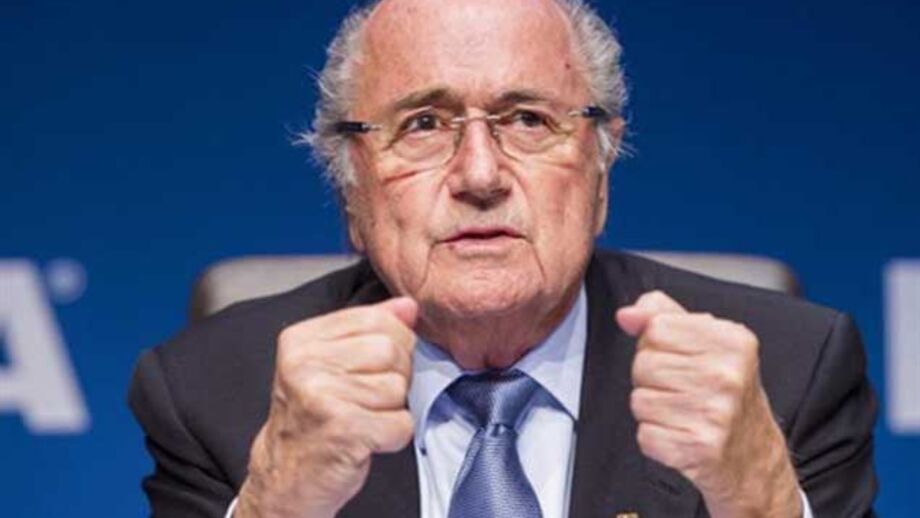 Proibição de partilha de passes de futebolistas em vigor contra vontade Ibérica