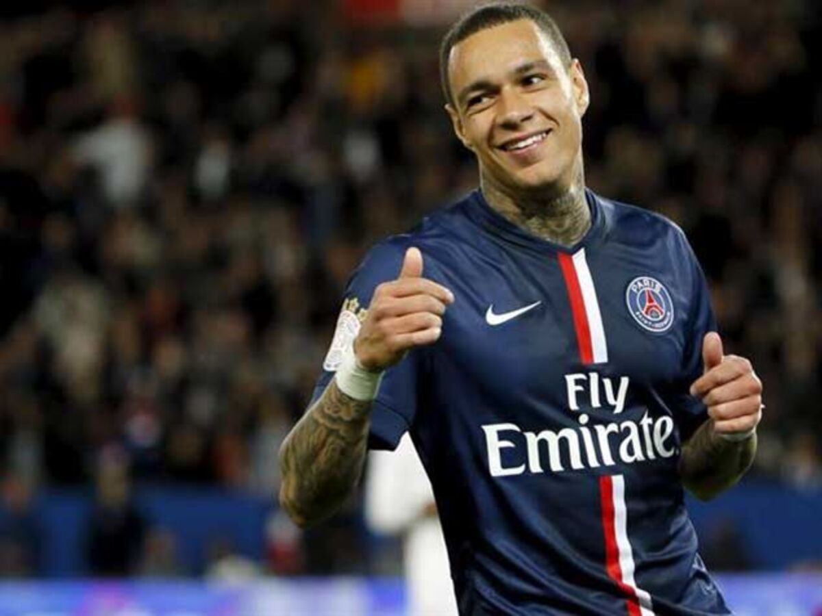 PSG dá Van der Wiel e 50 milhões para ter Di María - França - Jornal Record