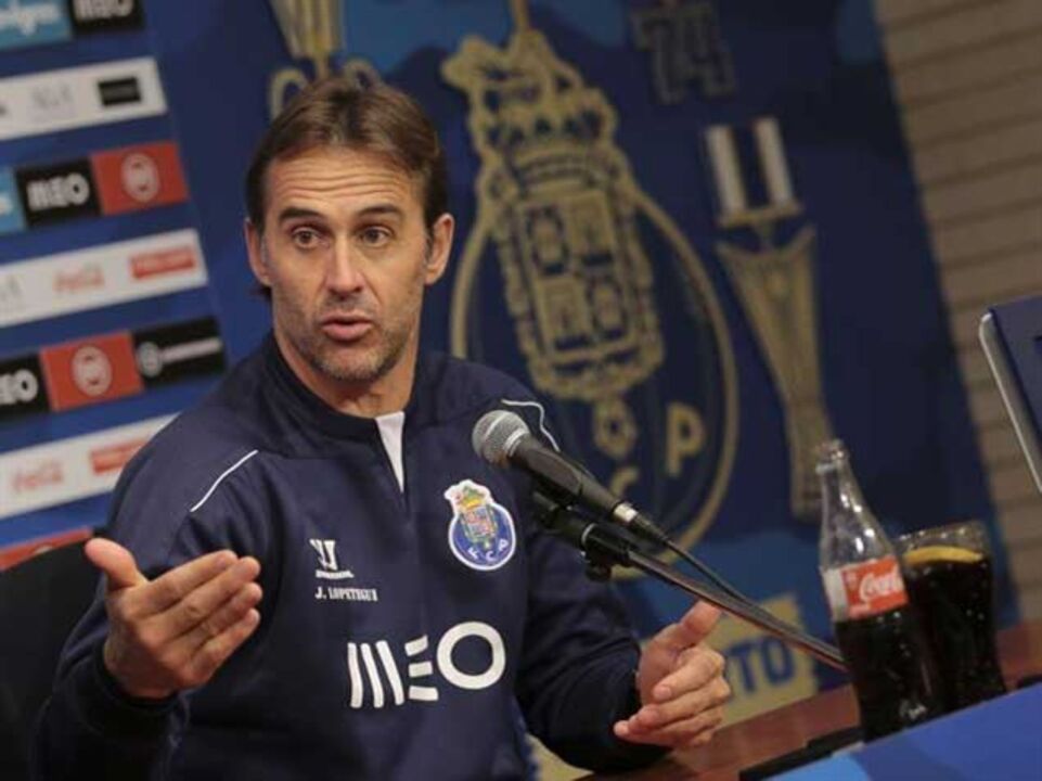 Lopetegui: «Únicos abraços que me interessam são entre os meus jogadores»
