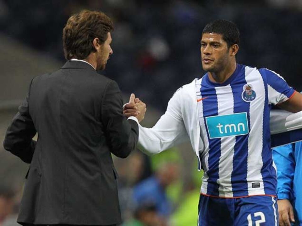 Benfica e FC Porto entre os exemplos de campeões invictos