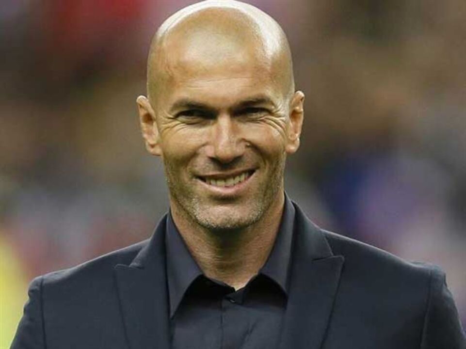 Zidane já tem liença para treinar na primeira divisão