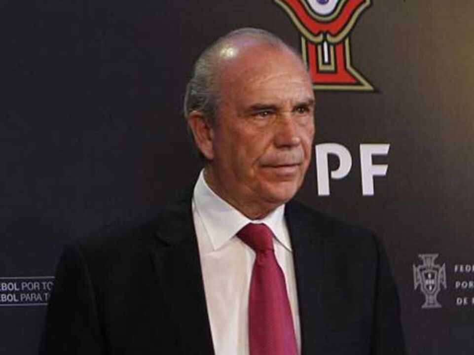 José Pereira: «Quem tiver mais juízo deve calar-se»