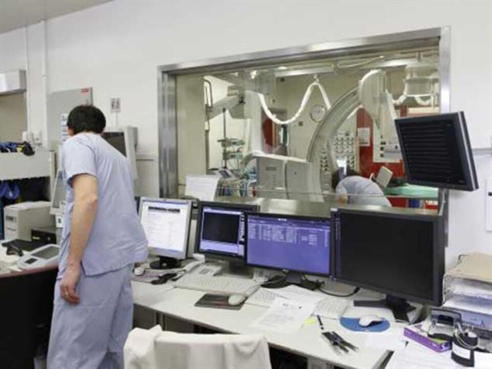 Hospital de Gaia recebe 125 mil euros em equipamentos