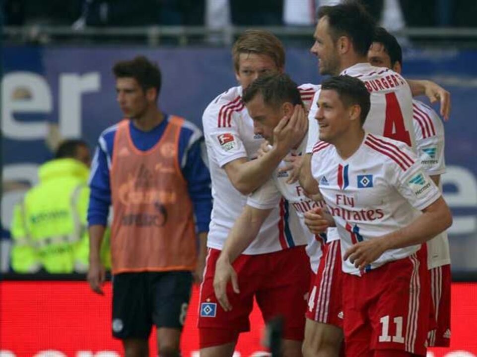 Hamburgo no playoff de permanência