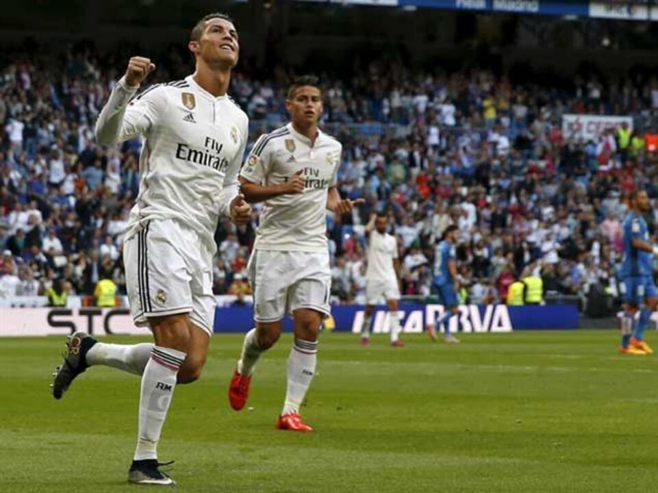 Máquina de recordes termina em grande