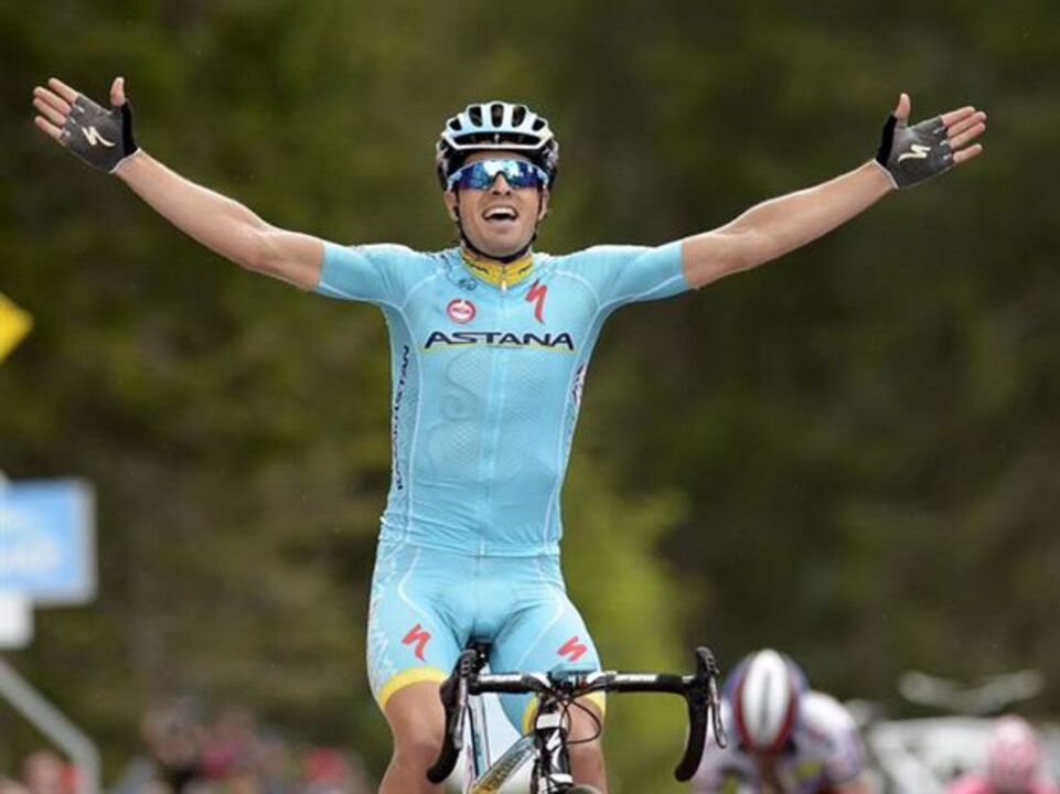 Mikel Landa vence em Madonna di Campiglio