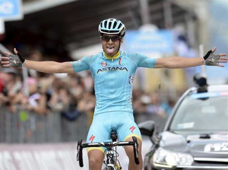 Landa vence etapa rainha e Contador é mais líder