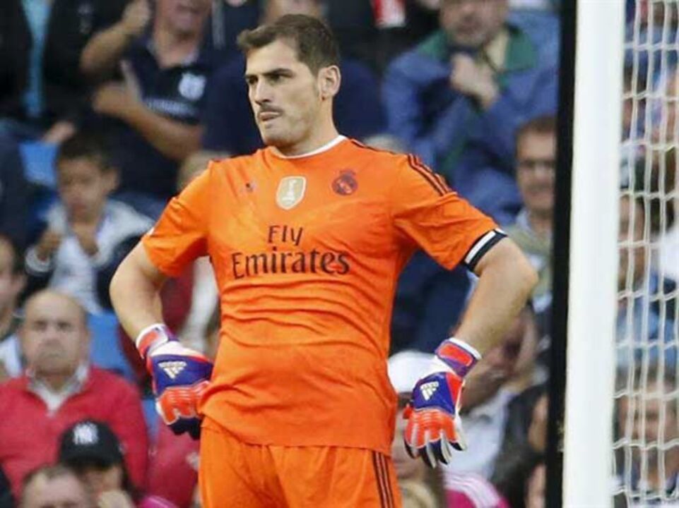 Casillas: «Não penso sair do Real Madrid»
