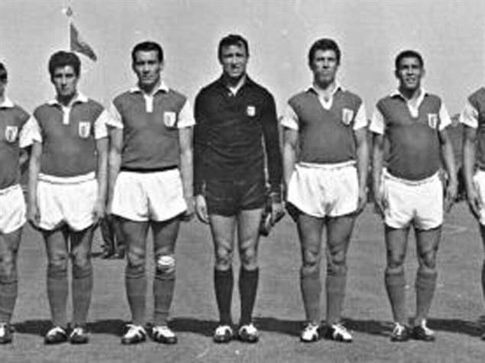 1965/66: Comemorar à primeira