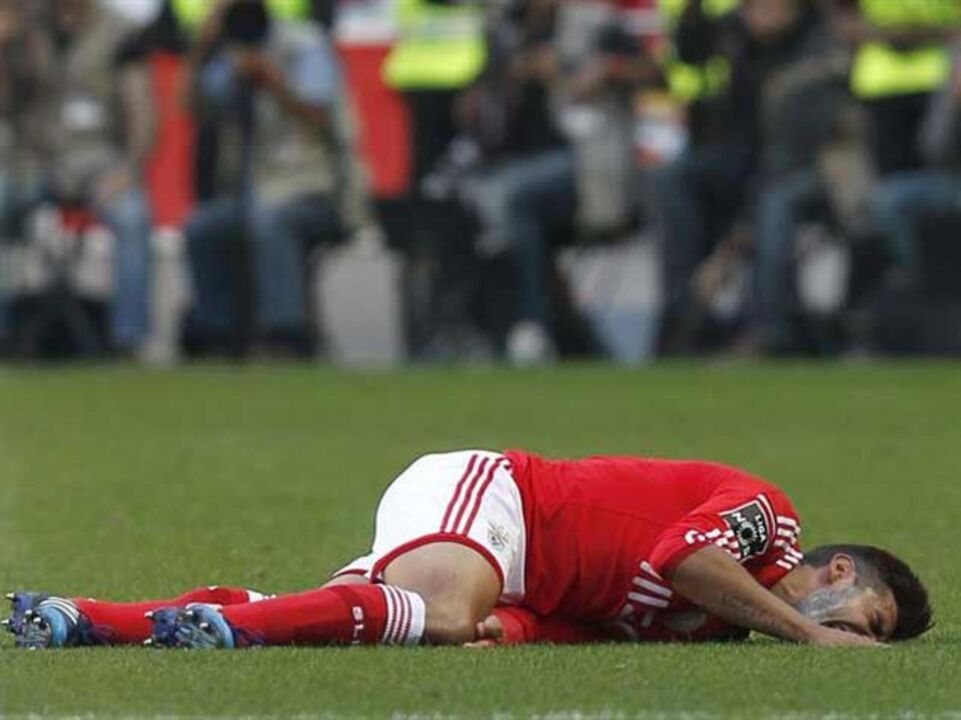 Dedicar a Taça da Liga ao azarado Salvio